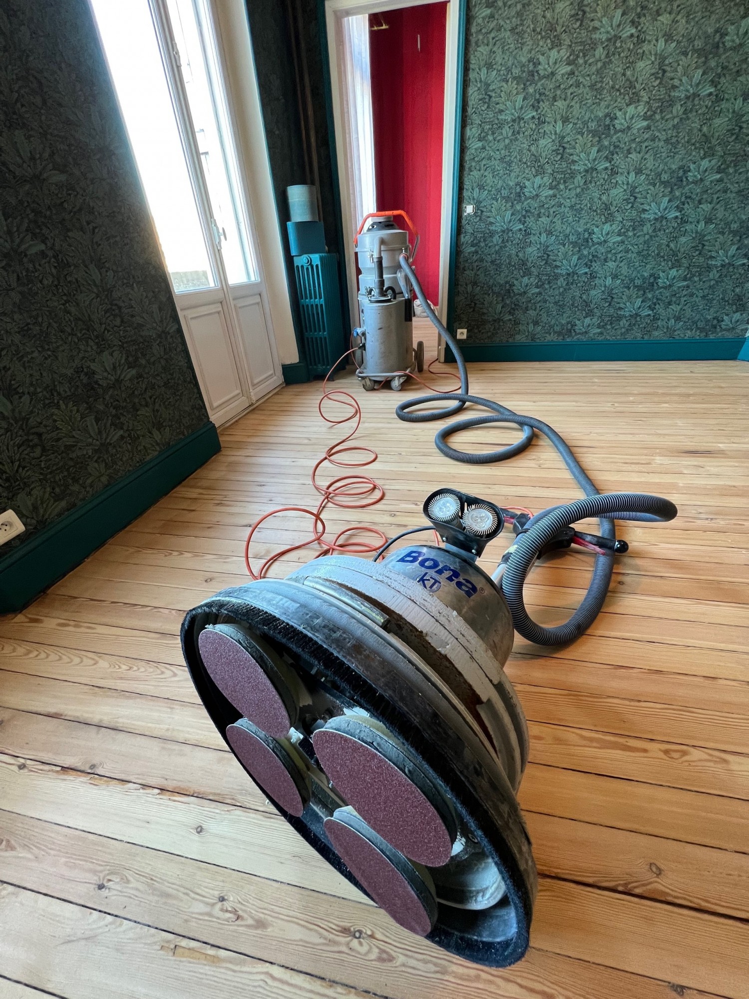 3c09e0ef560f005cc12190779e4ddb95