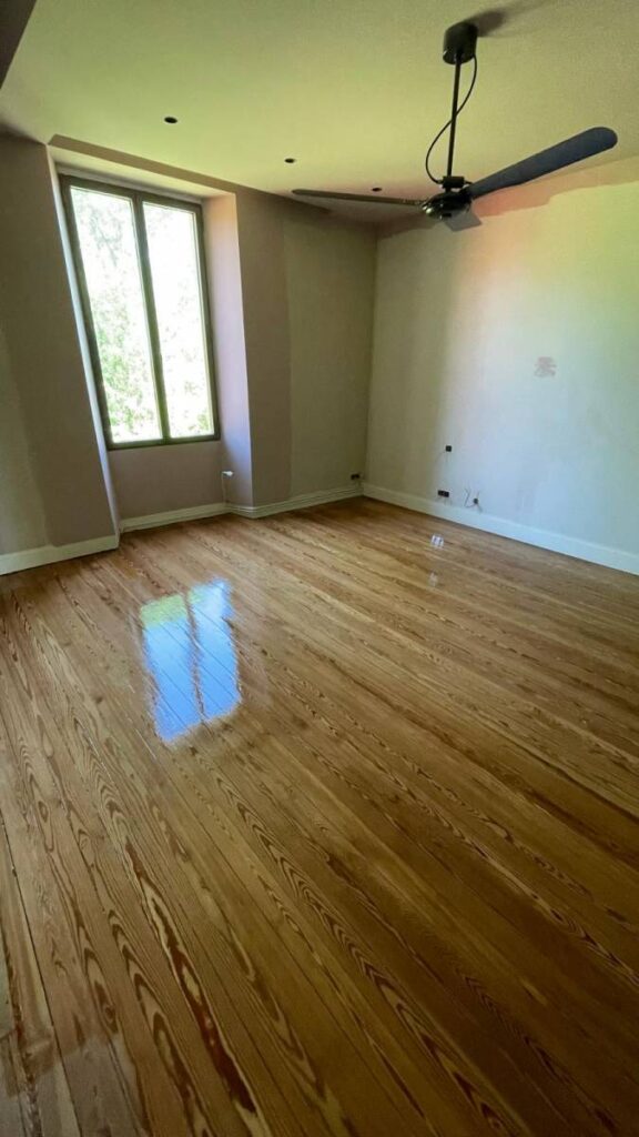 Ponçage de parquet à Bordeaux