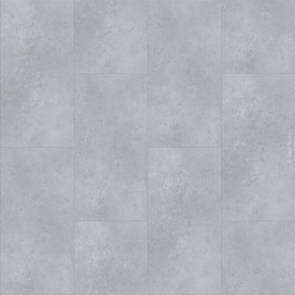 Revêtement de sol gris clair texturé à effet béton. Les dalles sont posées en décalé. © Rigid Floors.