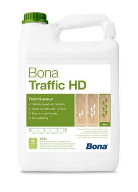 Vernis Bona Traffic HD (4.54 L) offrant une durabilité extrême et un trafic complet après 12h. Idéal pour planchers bois.